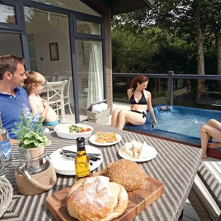 Mullion Cove Coastal Retreat Vakantiepark Mullion