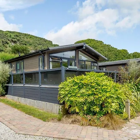 Mullion Cove Coastal Retreat Vakantiepark Mullion