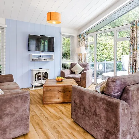 Mullion Cove Coastal Retreat * Mullion