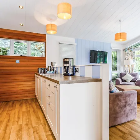 Cove Retreat * Mullion